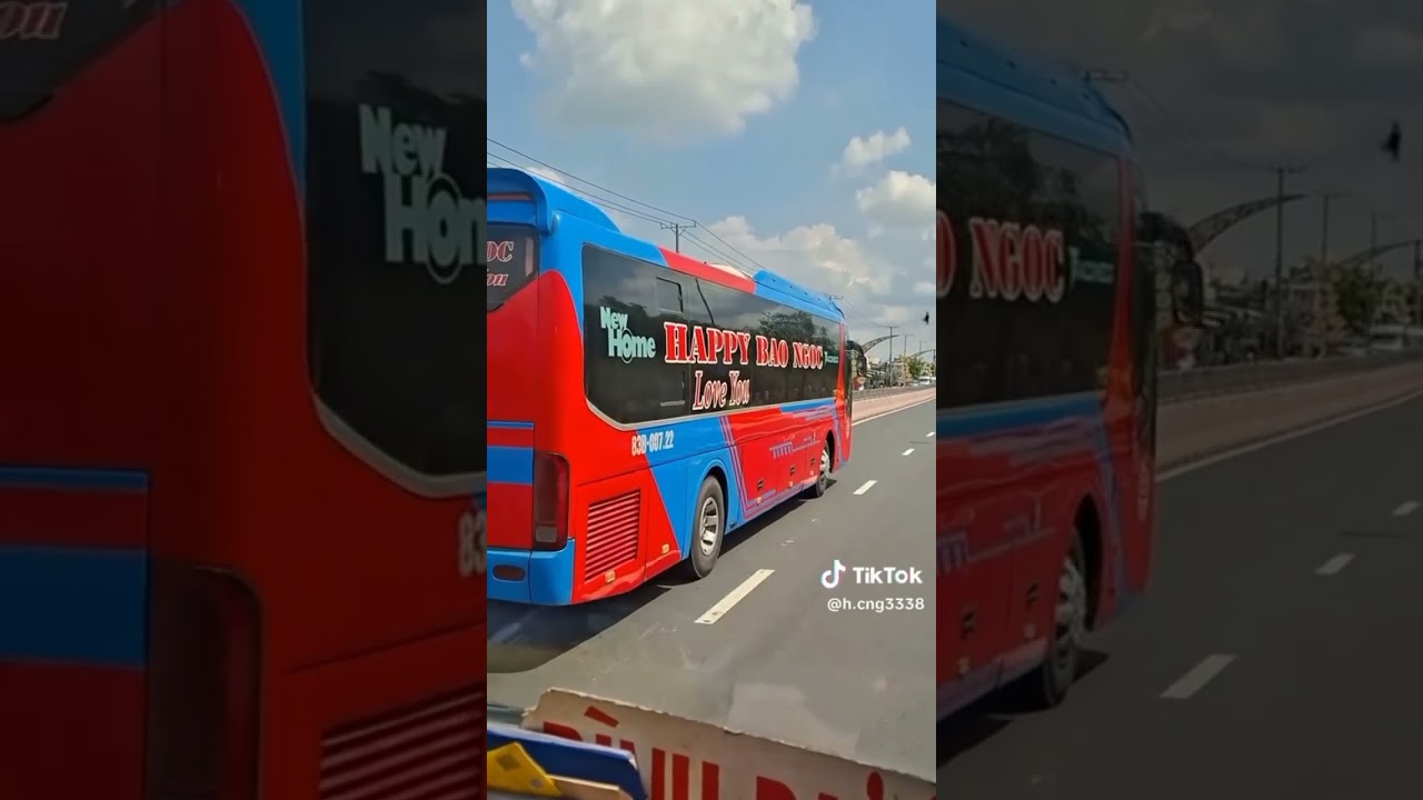 Xe khách chạy tik tok,có điều hơi bị lỗi,nhất là video cuối cùng nên thông cảm