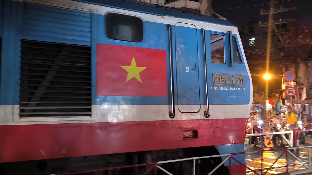 [2806] D19E-931 kéo tàu SE5 | 20:13 - 21.01.2026