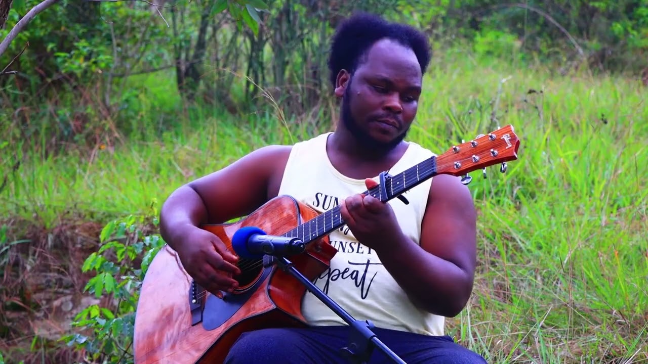 Umwiza w'ibwanacyangwe cover By Rukundo philemon