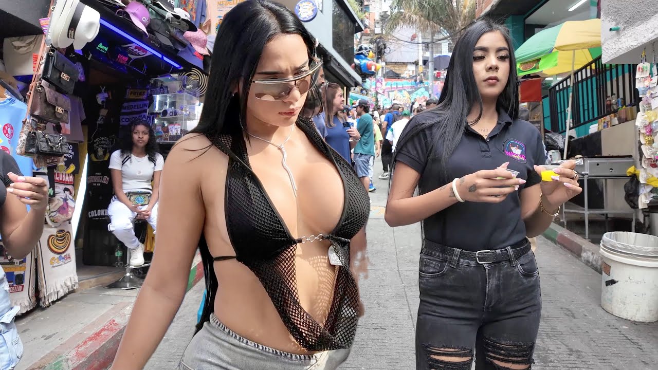 What a BEAUTY in COMUNA 13 MEDELLÍN Colombia 🇨🇴 