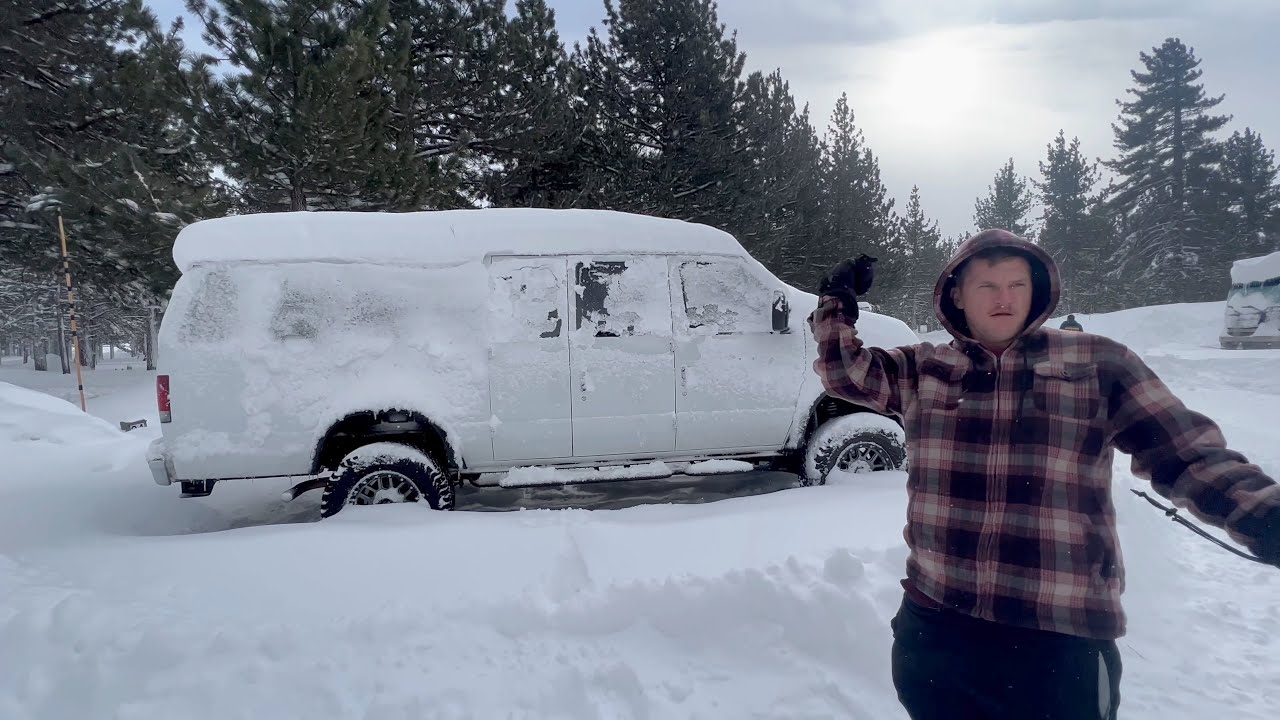 I Spent 5 Days Snowboarding and Van Camping in Mammoth Mountain, California