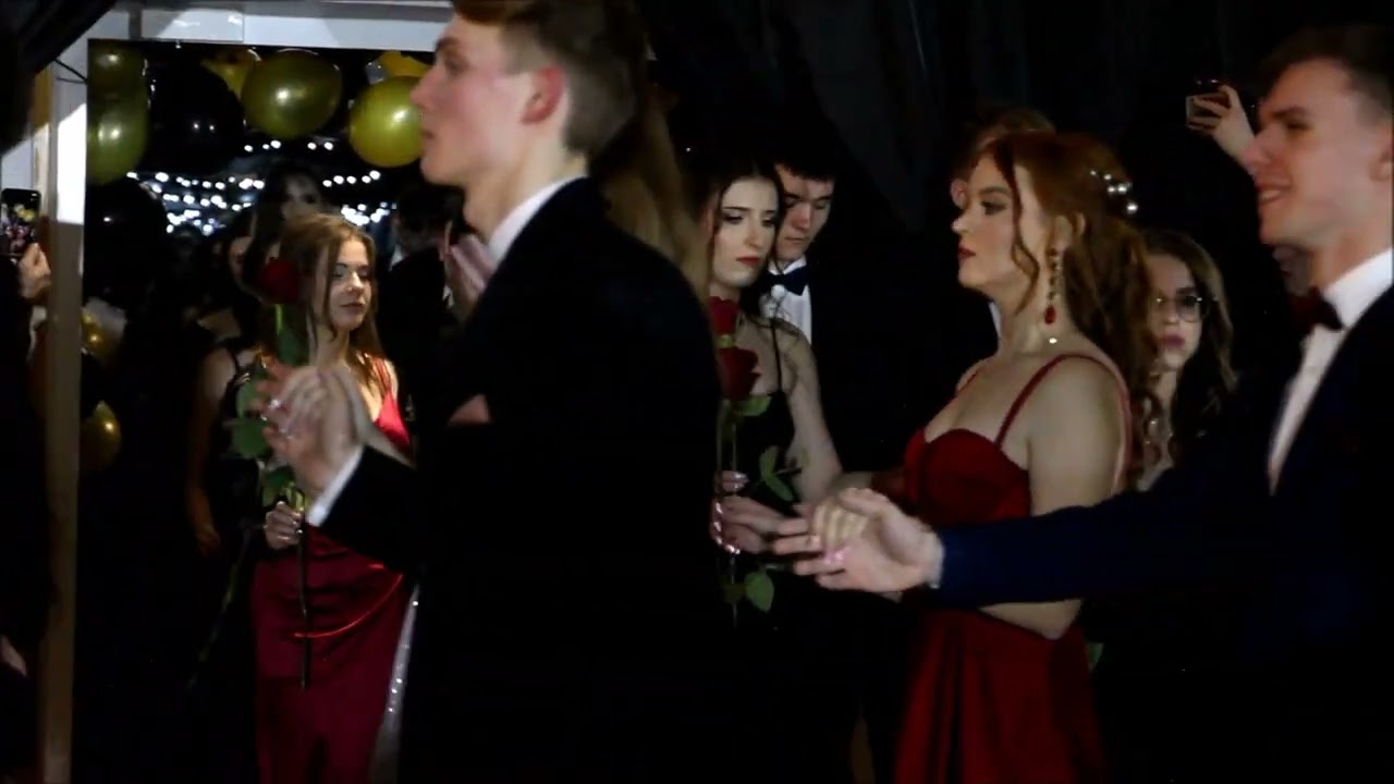 Studniówka II LO im. KEN w Puławach - 2025