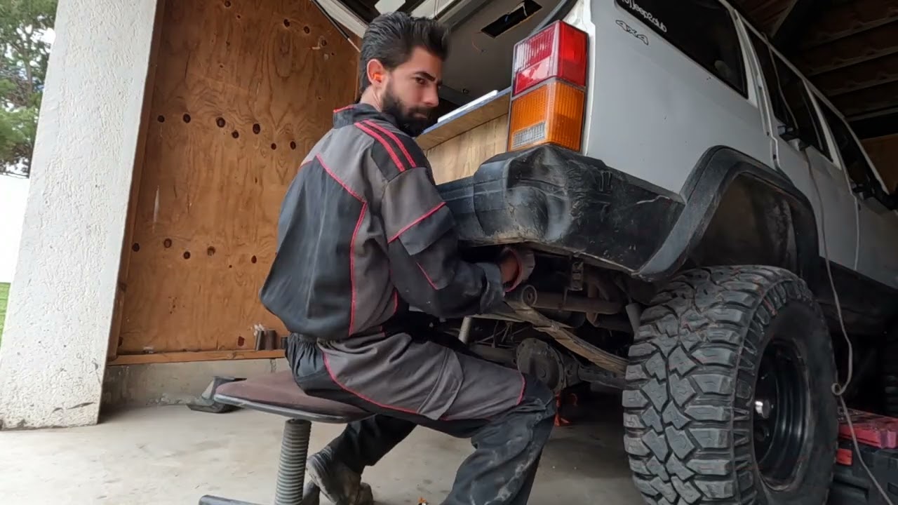Cherokee Recolocación de Muelles || Cherokee shackle relocation brakets