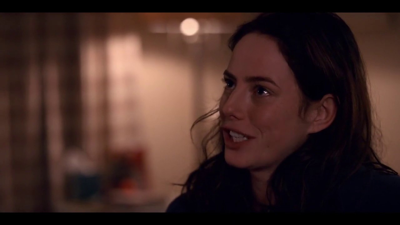 Spinning out - Kat and Serena fiting s1 s01 scene