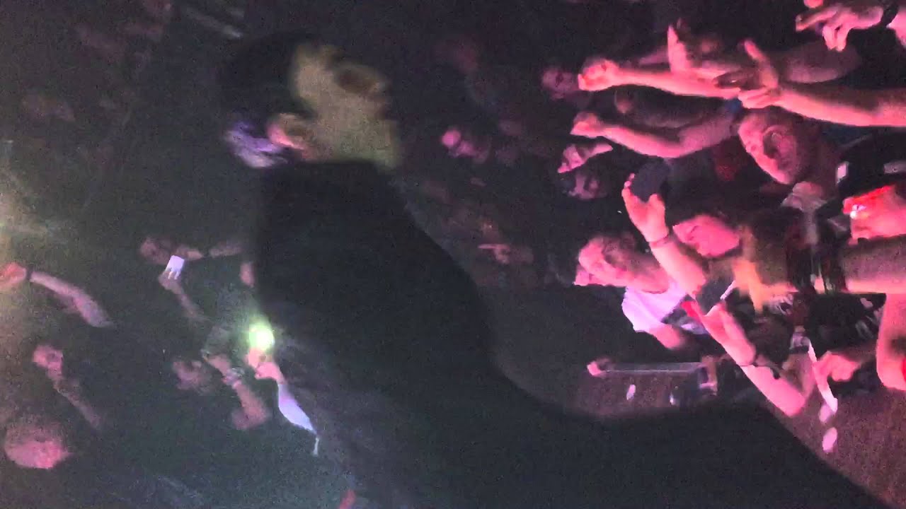 Gunz For Hire - Plata O Plomo ( Live at Time-Out Gemert )