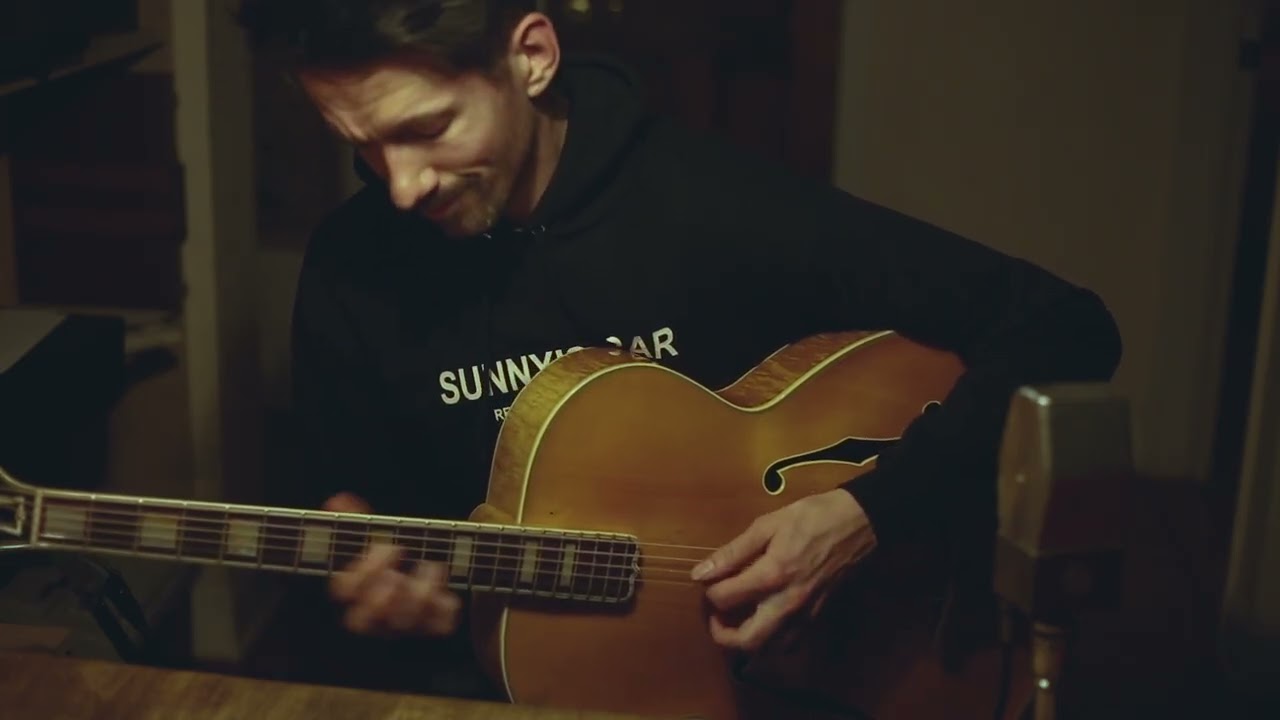 love in bloom — 1947 gibson l5, rca 74b, tascam 424