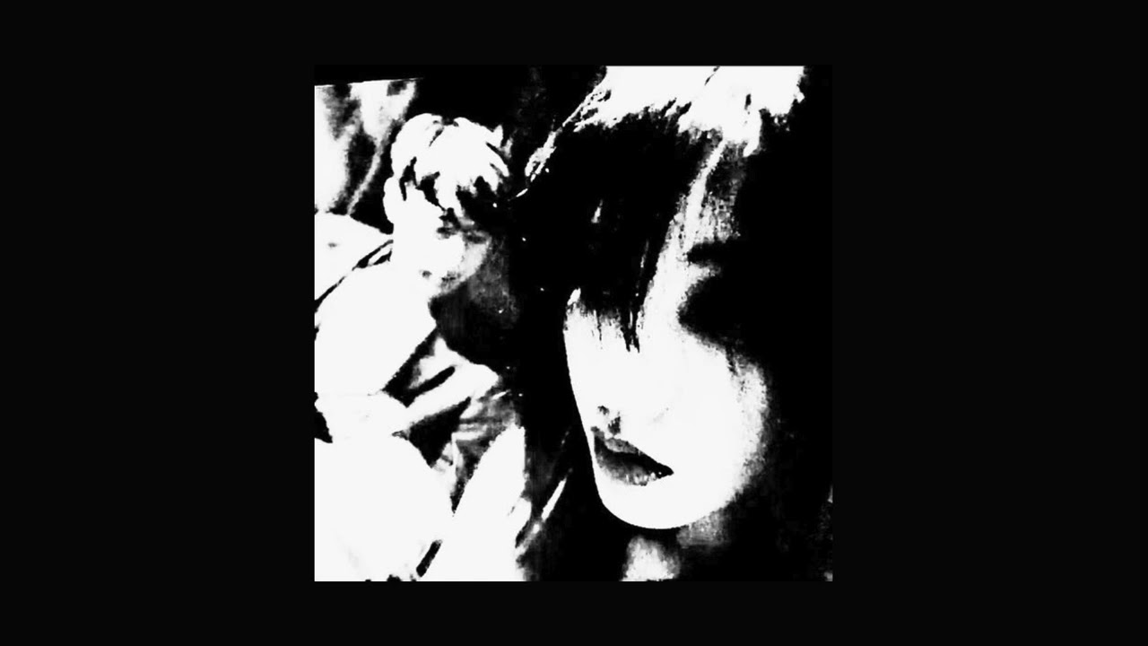 siouxxie sixxsta - succubus {super slowed}