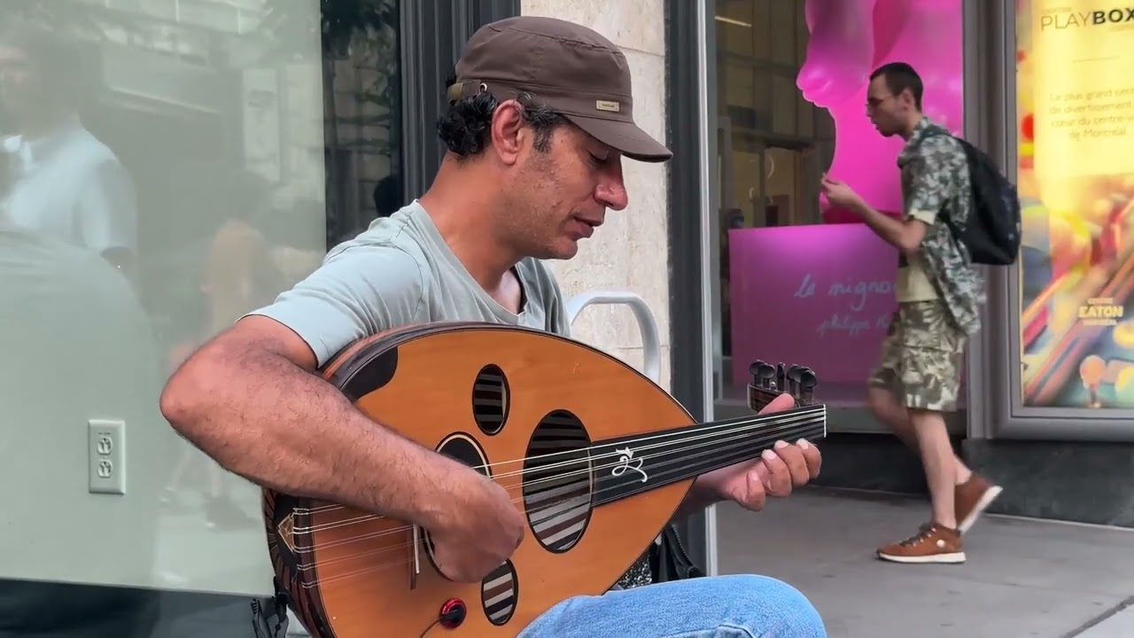 Soulful Arabic Oud Performance on Rue St Catherine