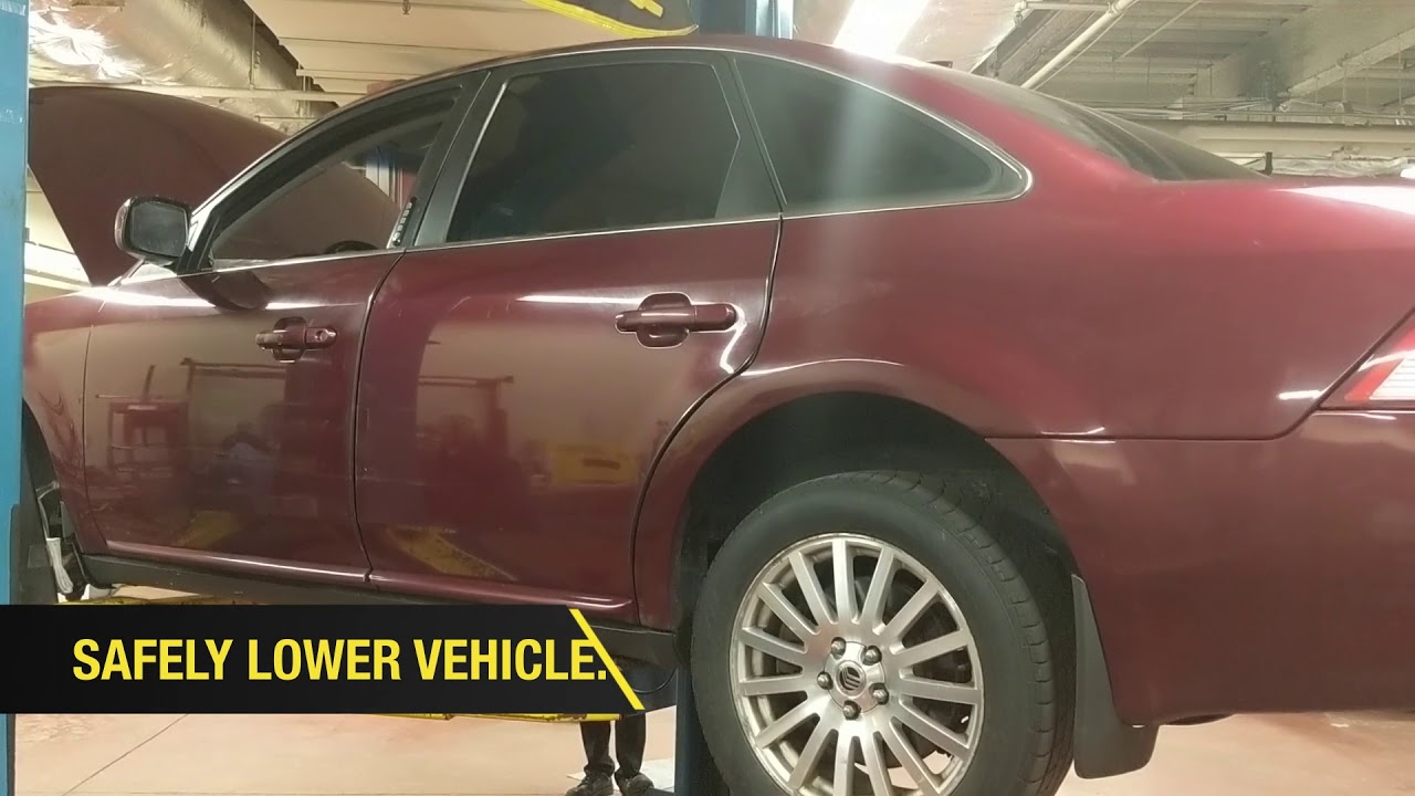 Monroe | Quick-Strut Install on Ford Five Hundred/Mercury Montego