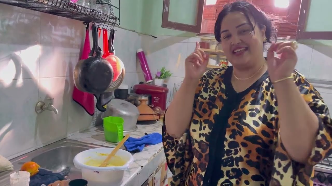 مشكيل وقعات لي فداري 😲 يونس تيغوت جمعت وطلعت عند مي😡 شنو بان ليكم شنو لحل😡