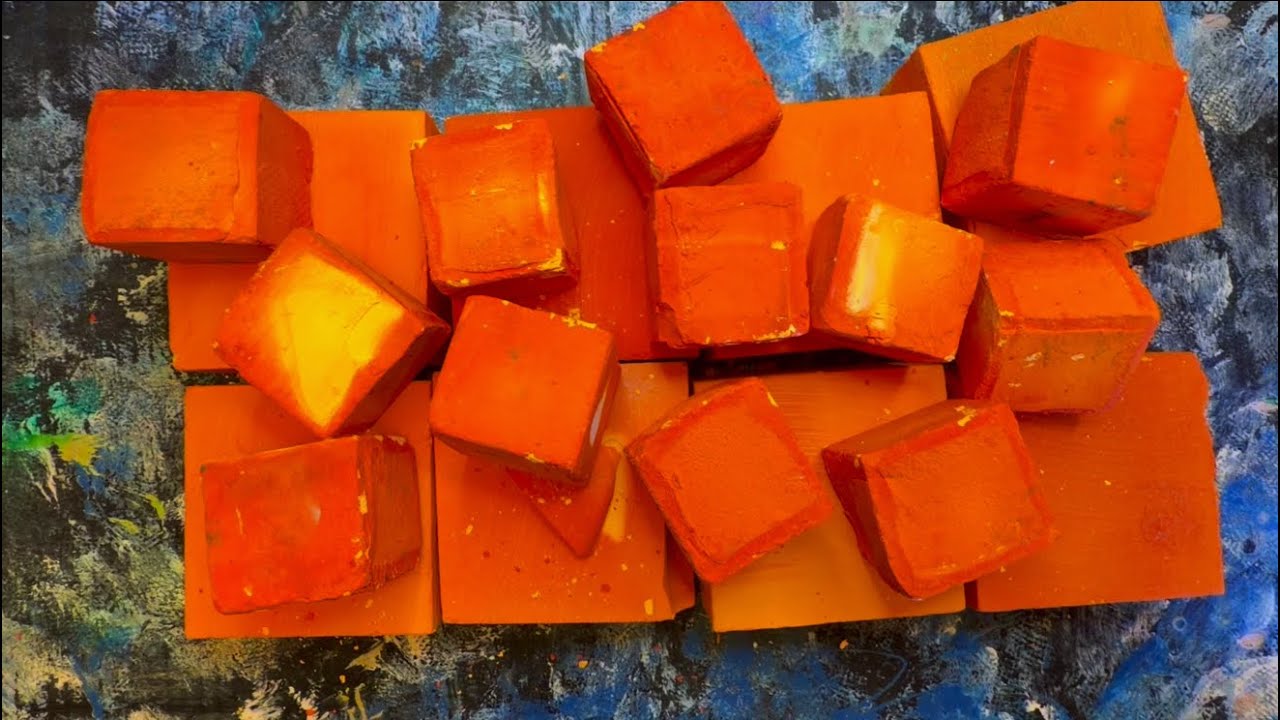 Orange You Glad it’s Friday #asmr #oddlysatisfying #crunchycrumbles #gymchalk #relax 