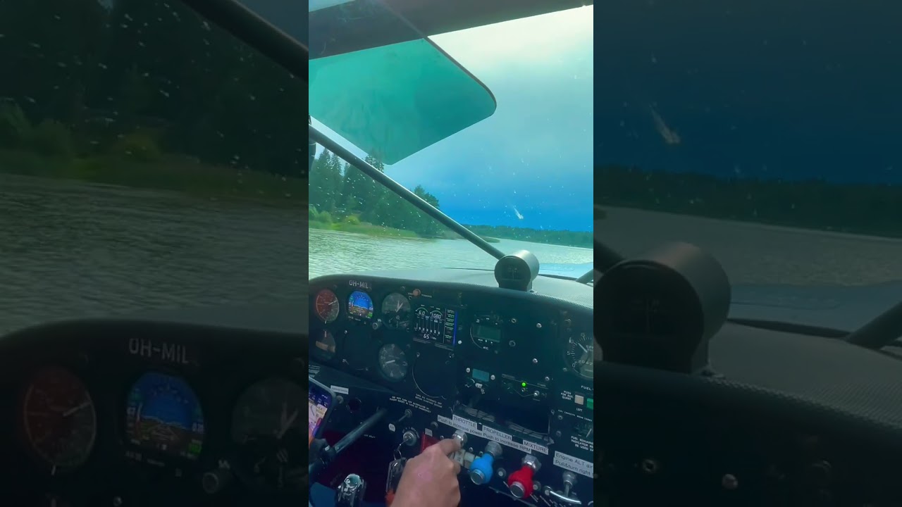 Landing in Lake Tuusula with Maule M6 with Mikko Sinerv&auml; #adventure #seaplane #landing