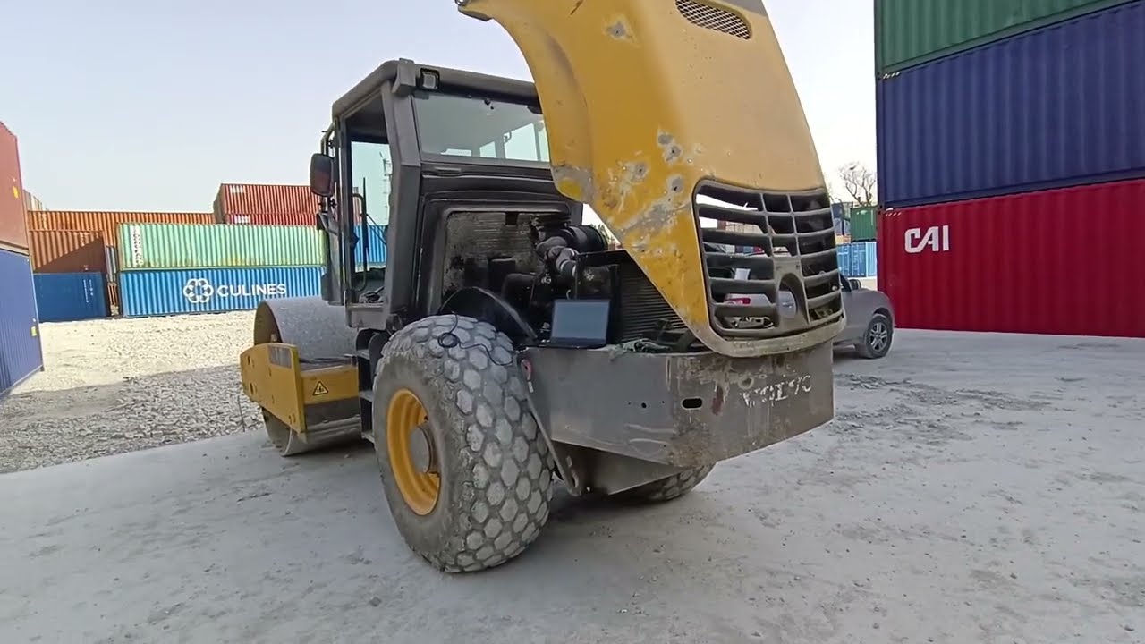 и опять каток Volvo, стук при работе двигателя
