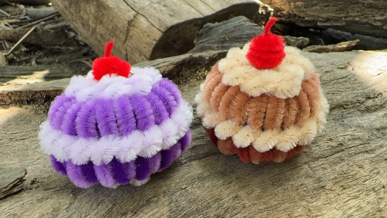 ABC TV | How To Make Mini Cake Keychain With Pipe Cleaner - Craft Tutorial