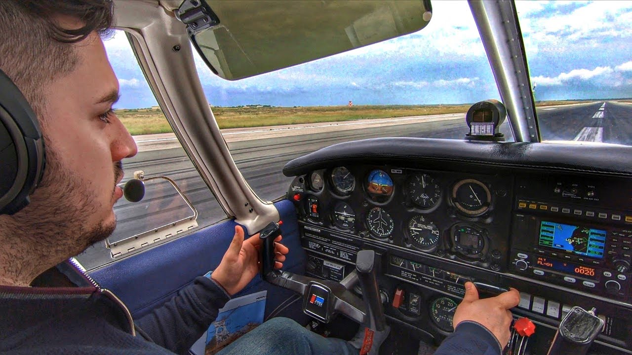 Piper PA-28 Cockpit Takeoff from Larnaca Intl | GoPro 7 Cockpit Views | Pilot in Action