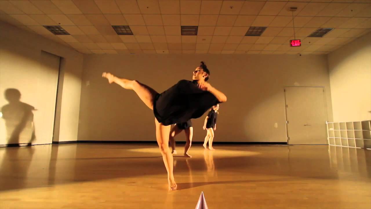 | alt-J | let's tesselate. [commonality benefit show] cat cogliandro choreography