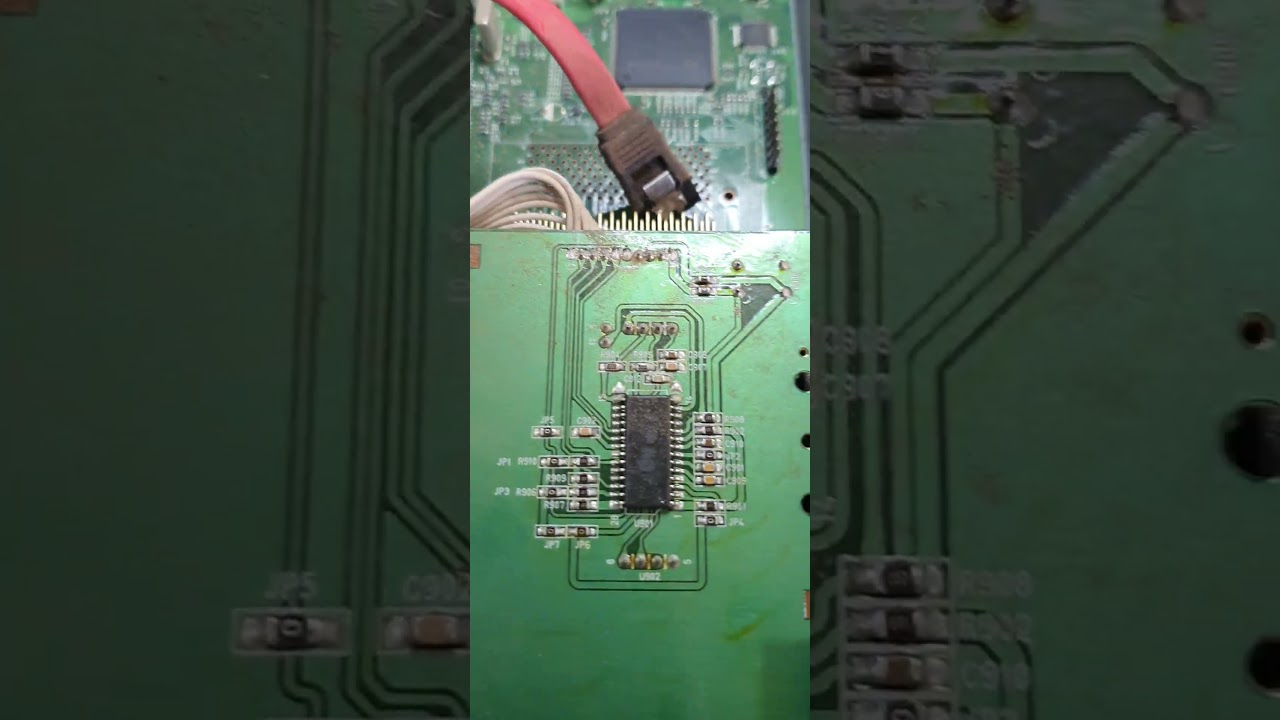 Linux satellite receiver with 500GB storage restored.