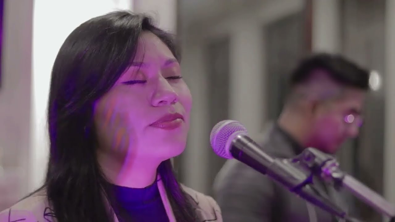Solo a ti - Claudia Gómez (Video Oficial)