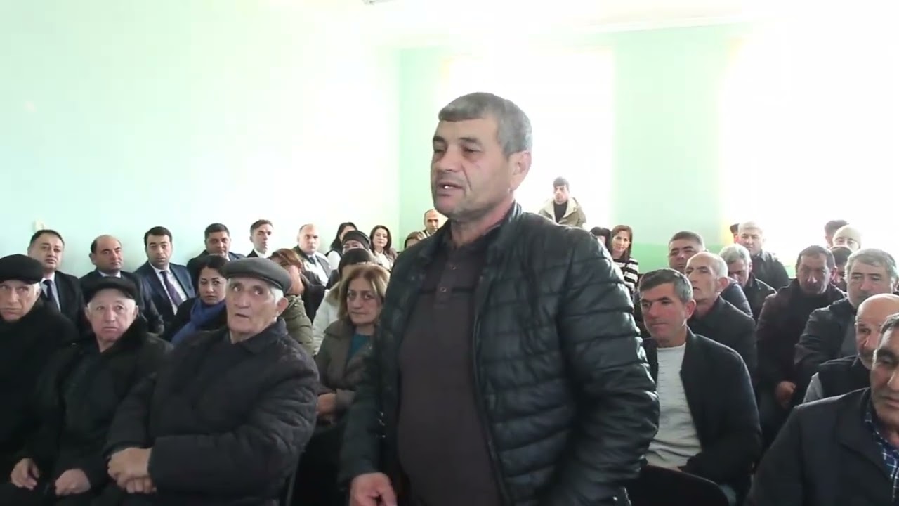Goranboy rayonunda növbəti səyyar qəbul Yeni yol kəndində keçirildi