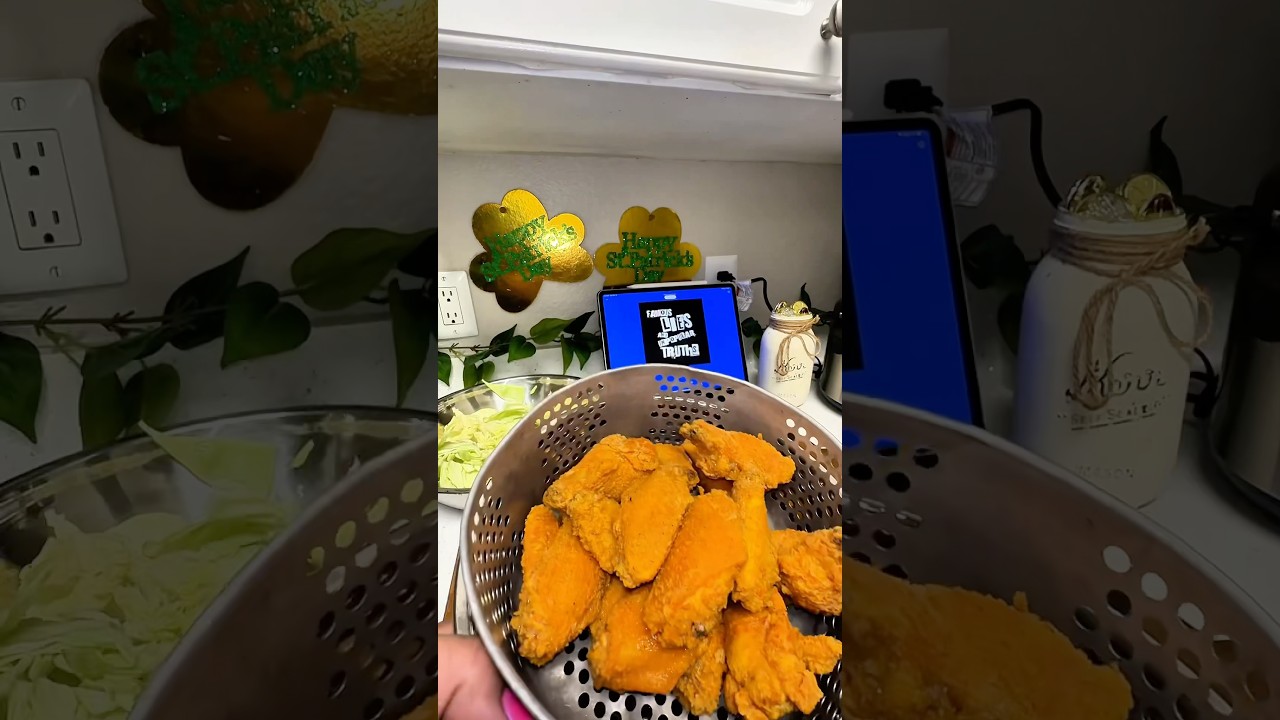 Let&rsquo;s make some Fried Chicken for The Homies🤎 #friedchicken #mealideas #cabbage #cooking