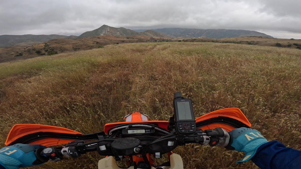 California Flow! Dirt biking single track near Orange County, CA.