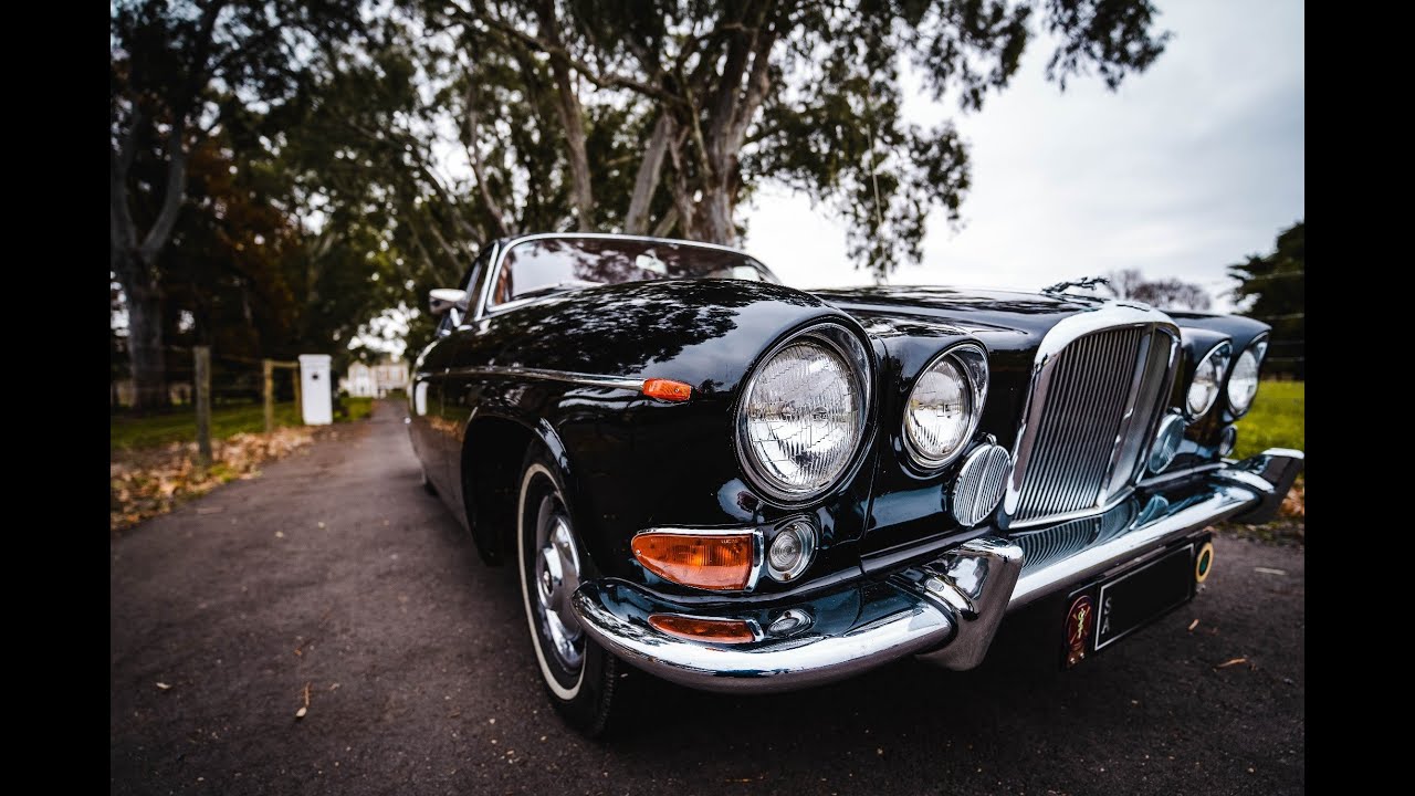 Jaguar 420G Luxury Driving
