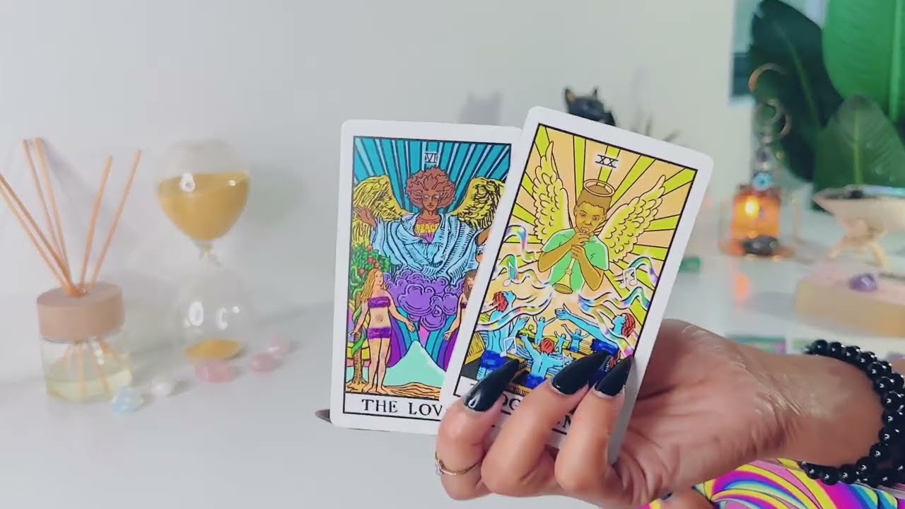 GEMINI | They're Coming Towards You ..Acting Different! 👀 - Gemini Tarot Reading