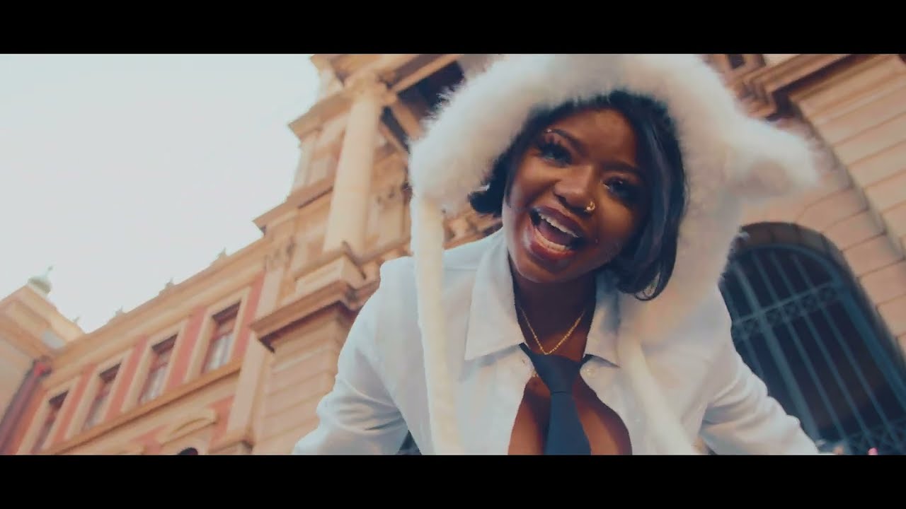 Mapara A Jazz x Miss Pammie - Dlala Ka Yona FT. Ennyman, SlayZee & Pat Medina (Official Music Video)