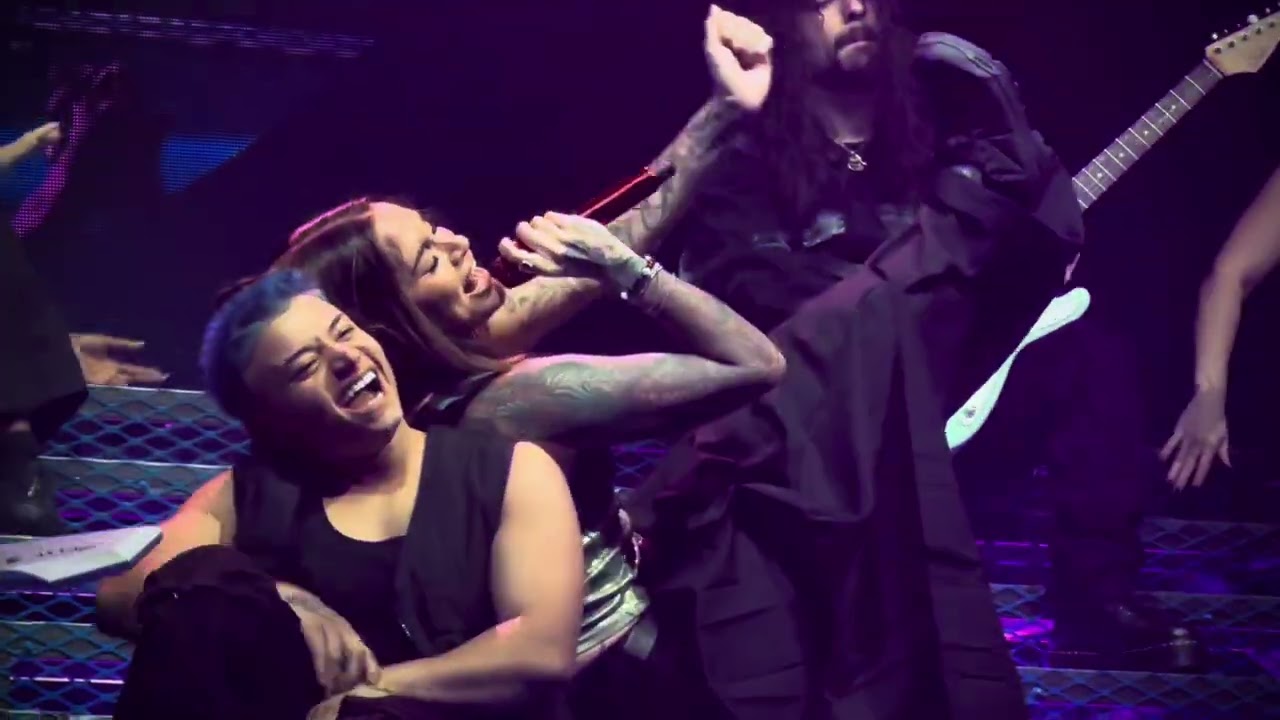 “Lose My Wife” & “Deep” live by Kehlani @ the Moda center | CRASH TOUR