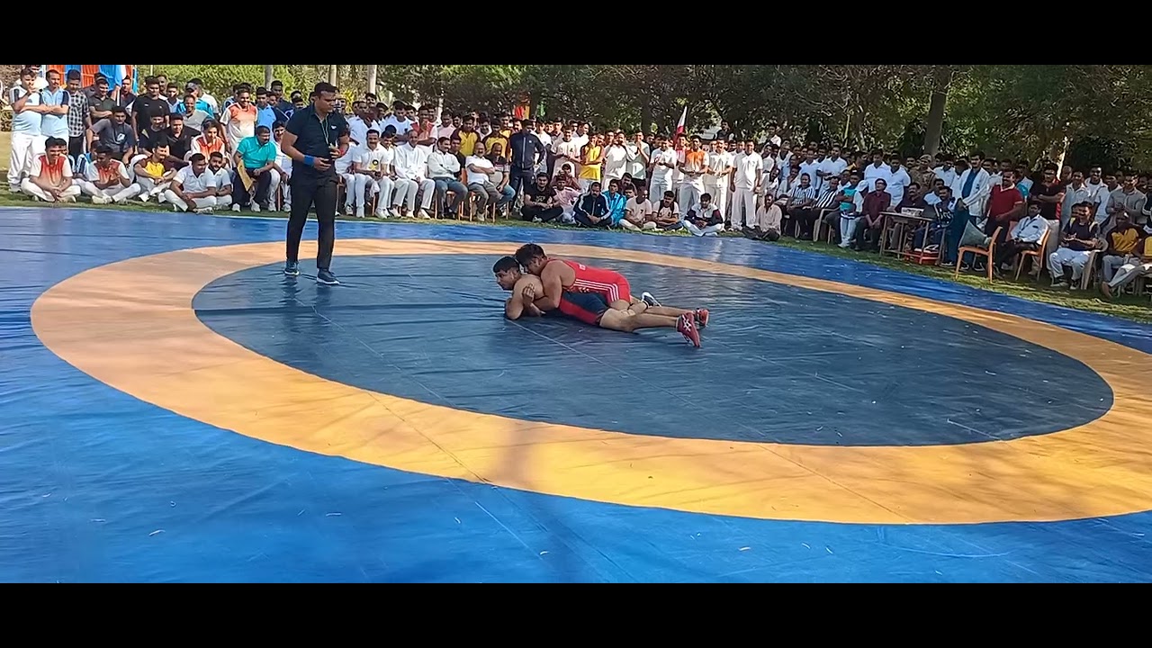 उत्तर प्रदेश पुलिस कुश्ती क्लस्टर गेम्स