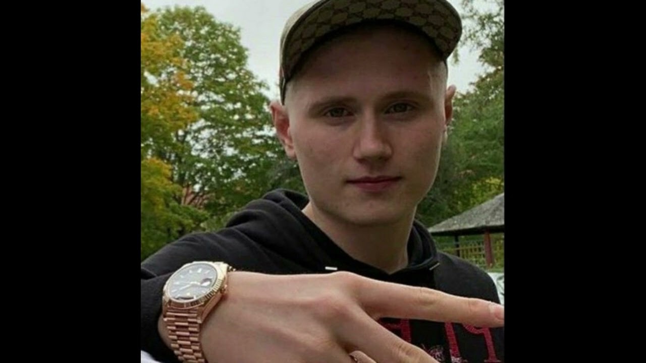 Einar x B Baby - 