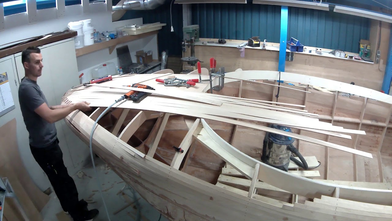 ZM boats 21 sport bouwverslag dek dicht maken.