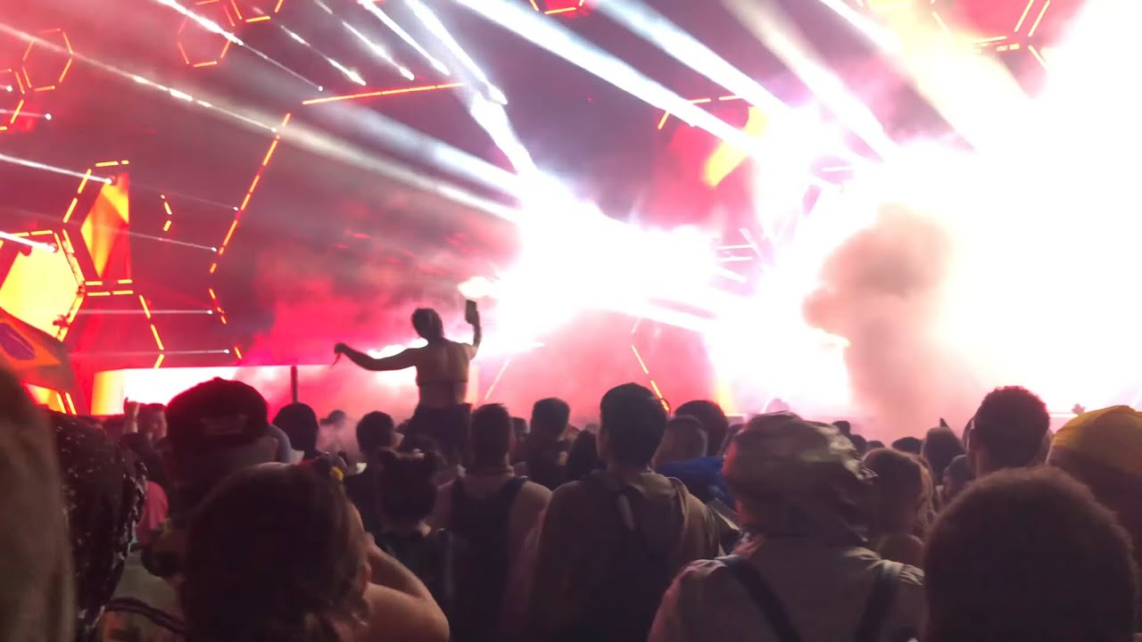 DJ Snake - Let Me Love You - EDC Orlando 2019