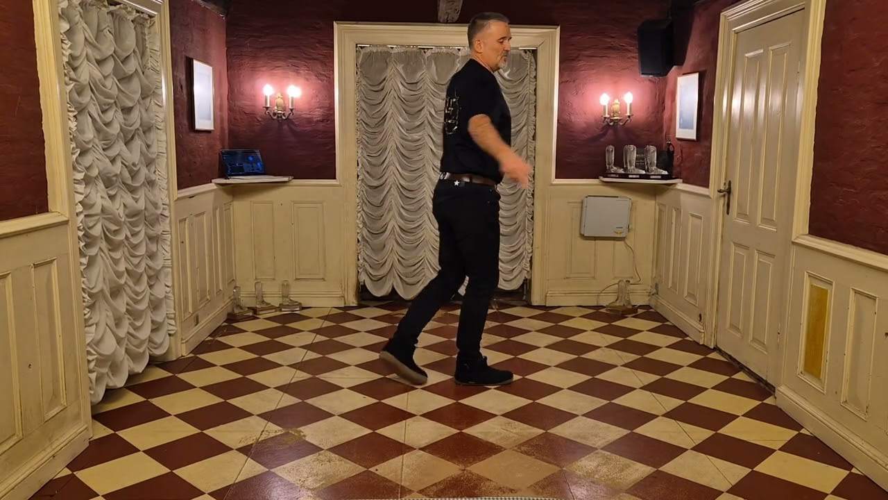 Still holding on, by Niels (Demo and walk-through)