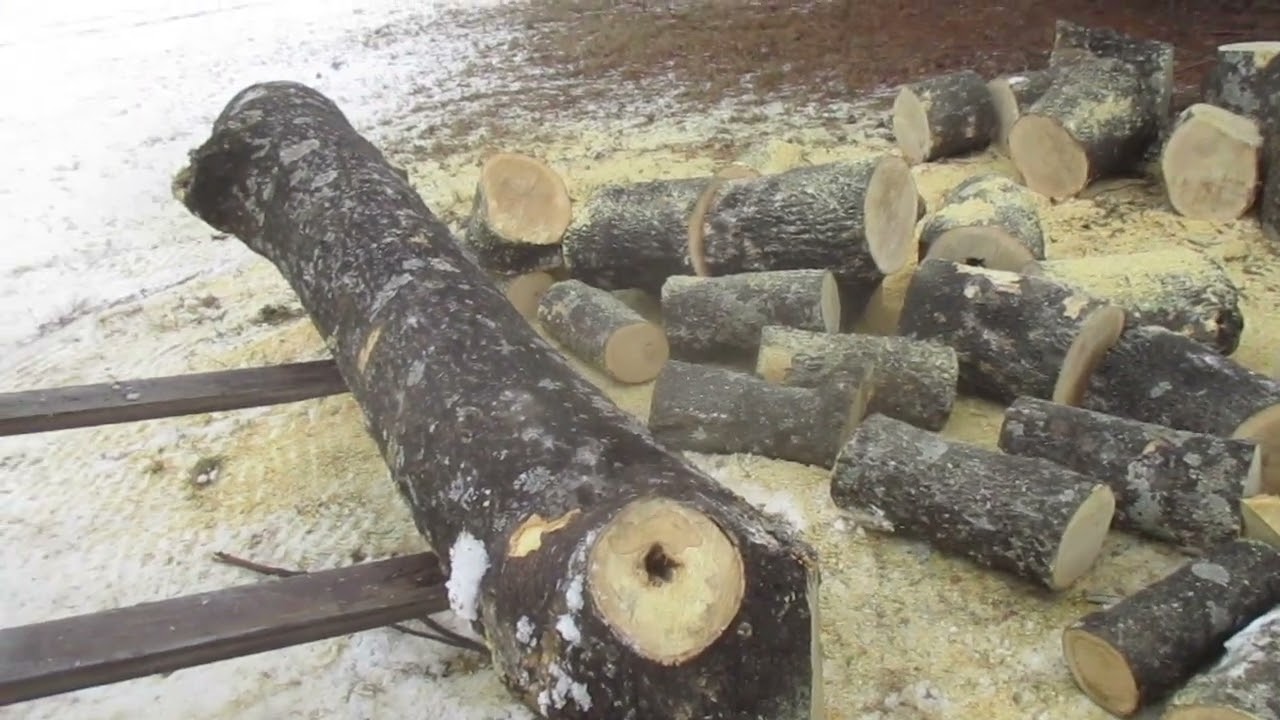Sawing some ugly fire wood rounds and bringing a load of wood to the boiler