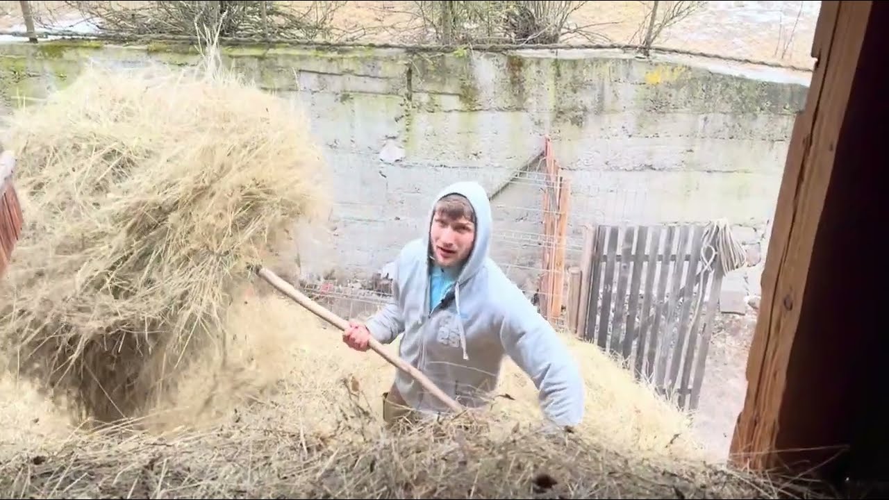 Bagam fanul in sura, oare de cati oameni este nevoie?