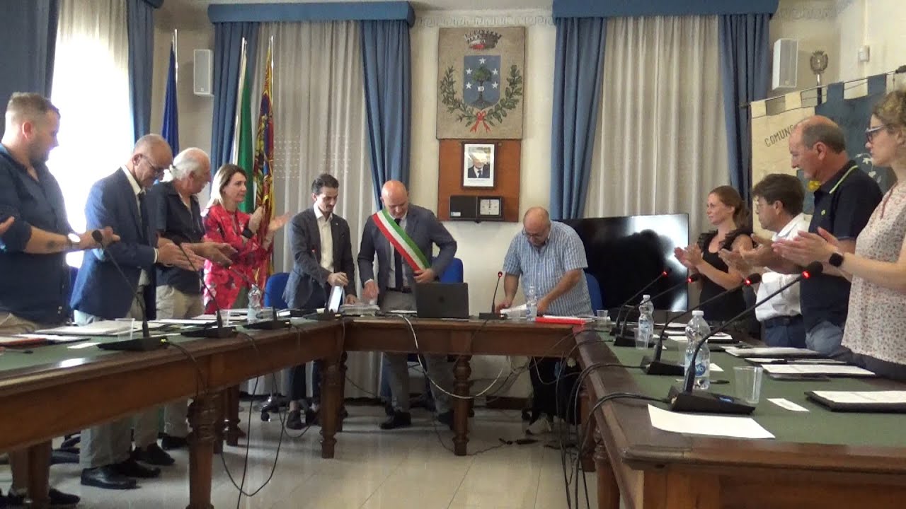 ANNONE VENETO: PRIMO CONSIGLIO E GIURAMENTO SINDACO CAROTTI