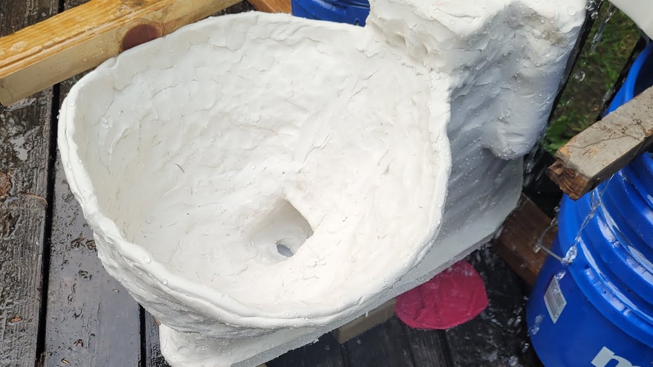 New life size clay toilet