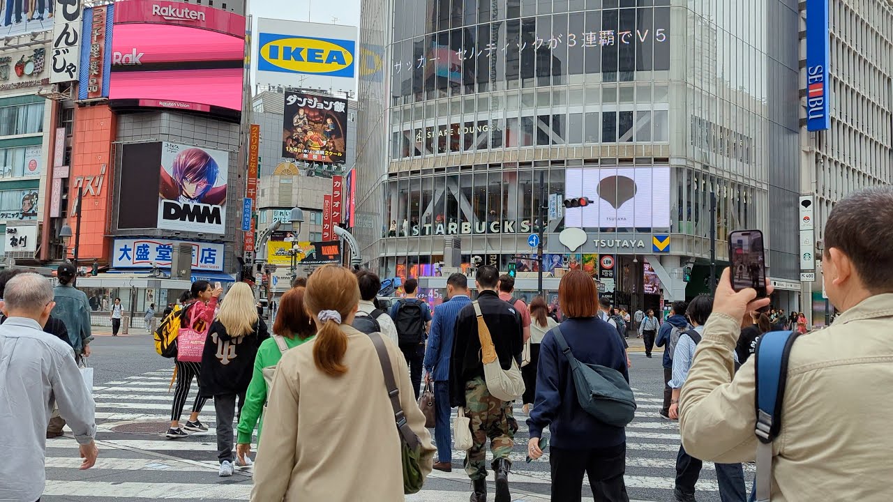 JR渋谷駅（ハチ公口）から、渋谷スクランブル交差点、スターバックスコーヒー SHIBUYA TSUTAYAまでの道順