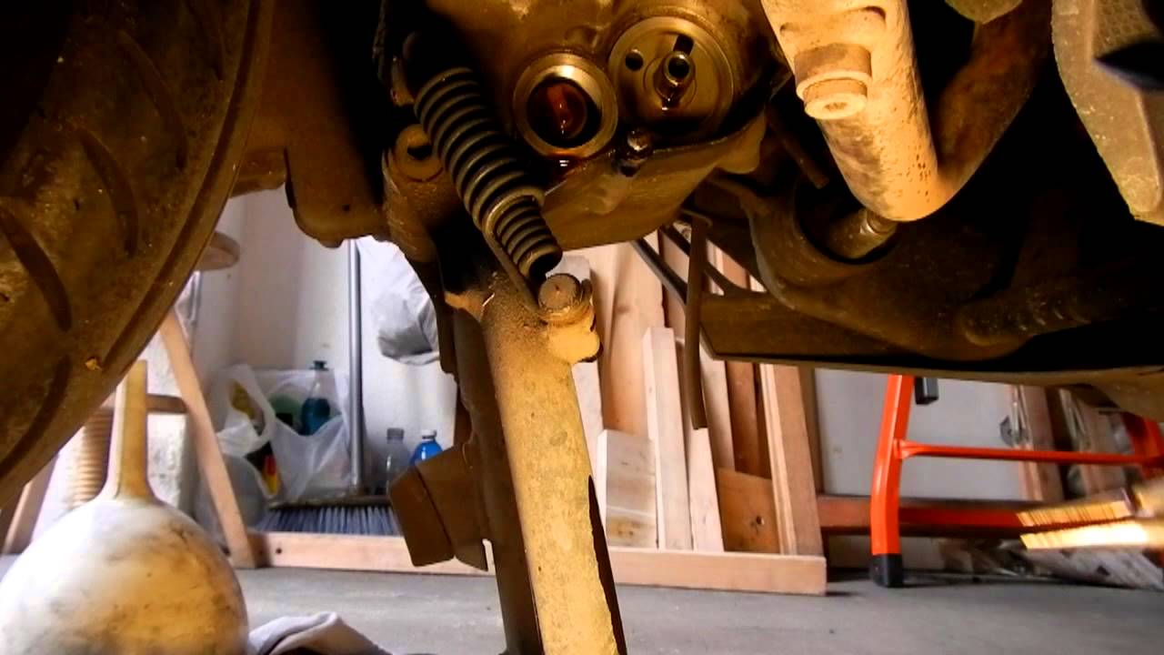 CAMBIO OLIO MOTORE SPORTCITY MOTORE PIAGGIO - Videoguida