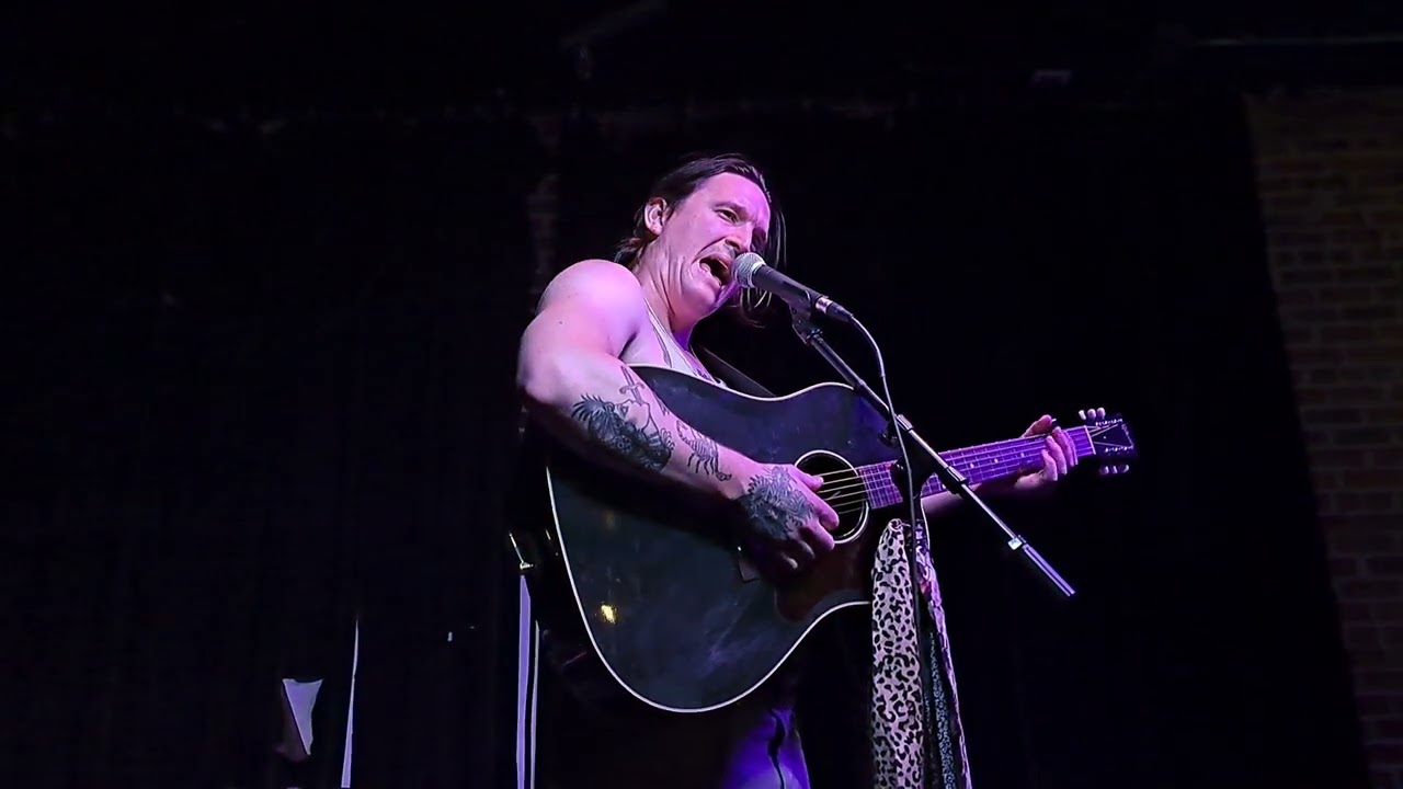 Liam St. John live at growlers in Memphis TN 8/18/2023