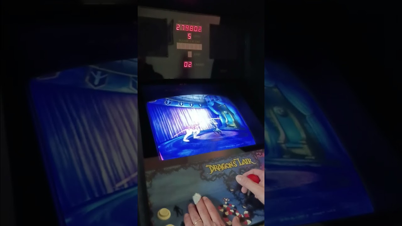 Dragon's Lair - arcade - rev.F2 - Hard mode - 5 lives