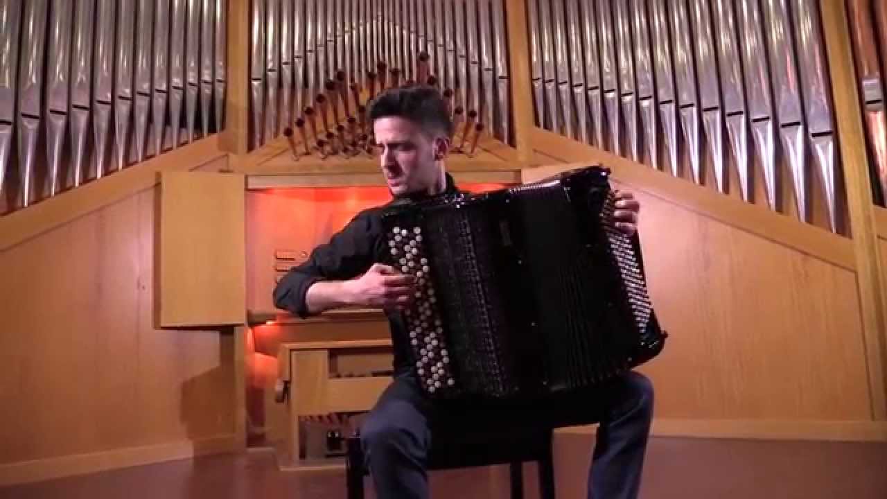 J.S.Bach: Prelude et Fugue  BWV 543 (Michele Bianco: Accordion)