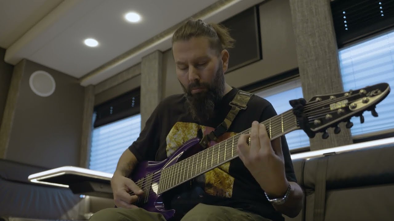 Deftones – Radiant City (Stephen Carpenter Play-Through)