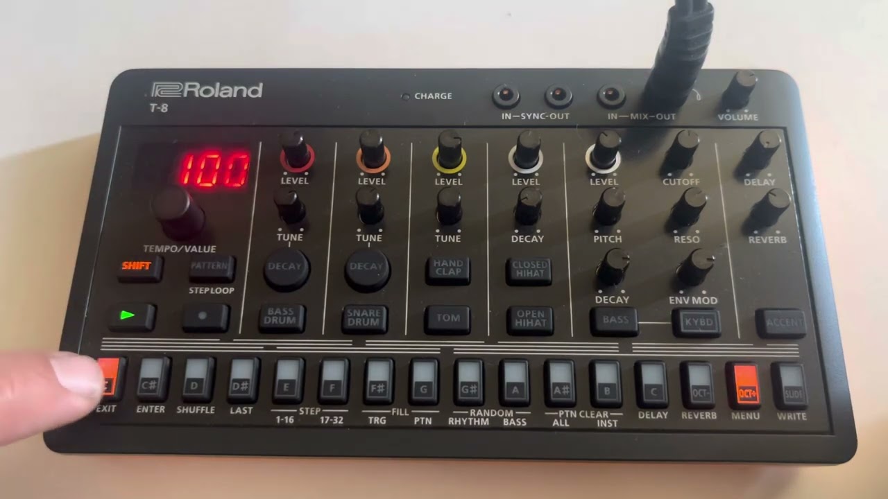 Roland Aira Compact T-8 Overdrive/Distortion TUTORIAL no talking