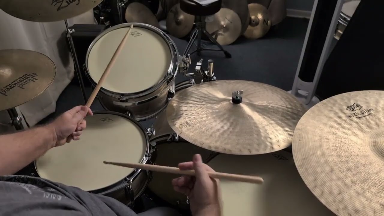 Three voice triplet lick for drumset