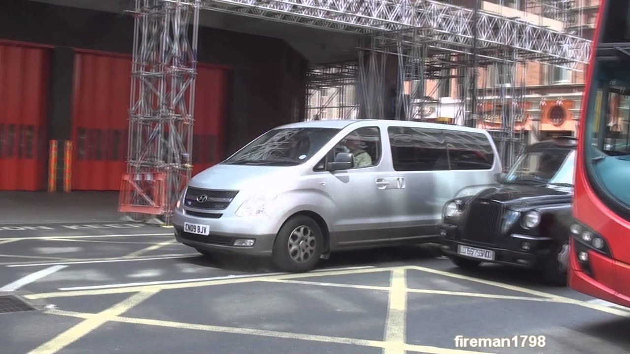 Unmarked Police Car London (Compilation)