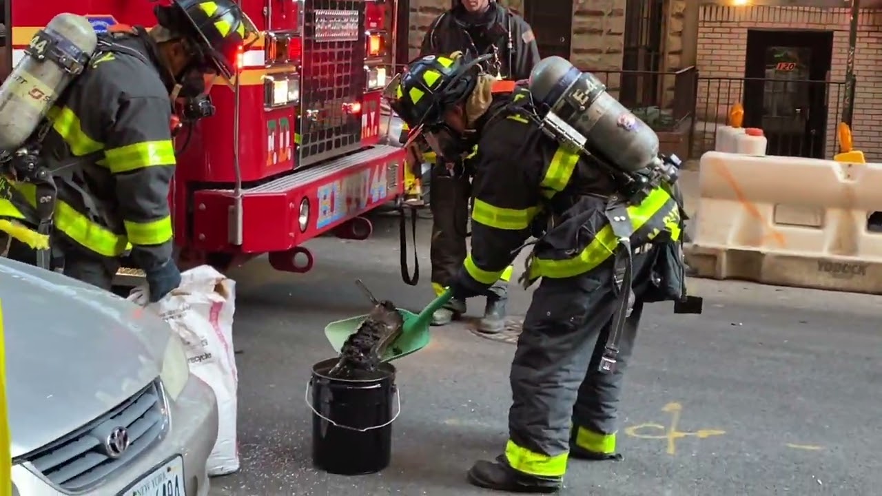 FDNY BOX 1036 ~ FDNY OPERATING FOR A E-BIKE LITHIUM-ION BATTERY FIRE ON WEST 73RD STREET, MANHATTAN.