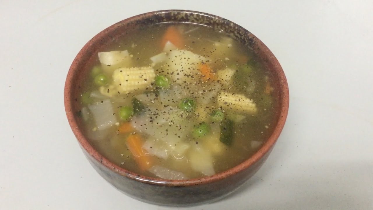 Clear vegetable soup