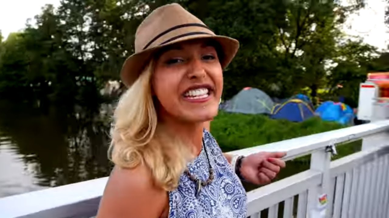 Getaway Crew meets TriXstar - Stand Up [Official Video]